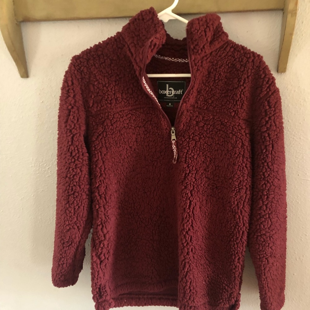 Burgundy sweatshirt